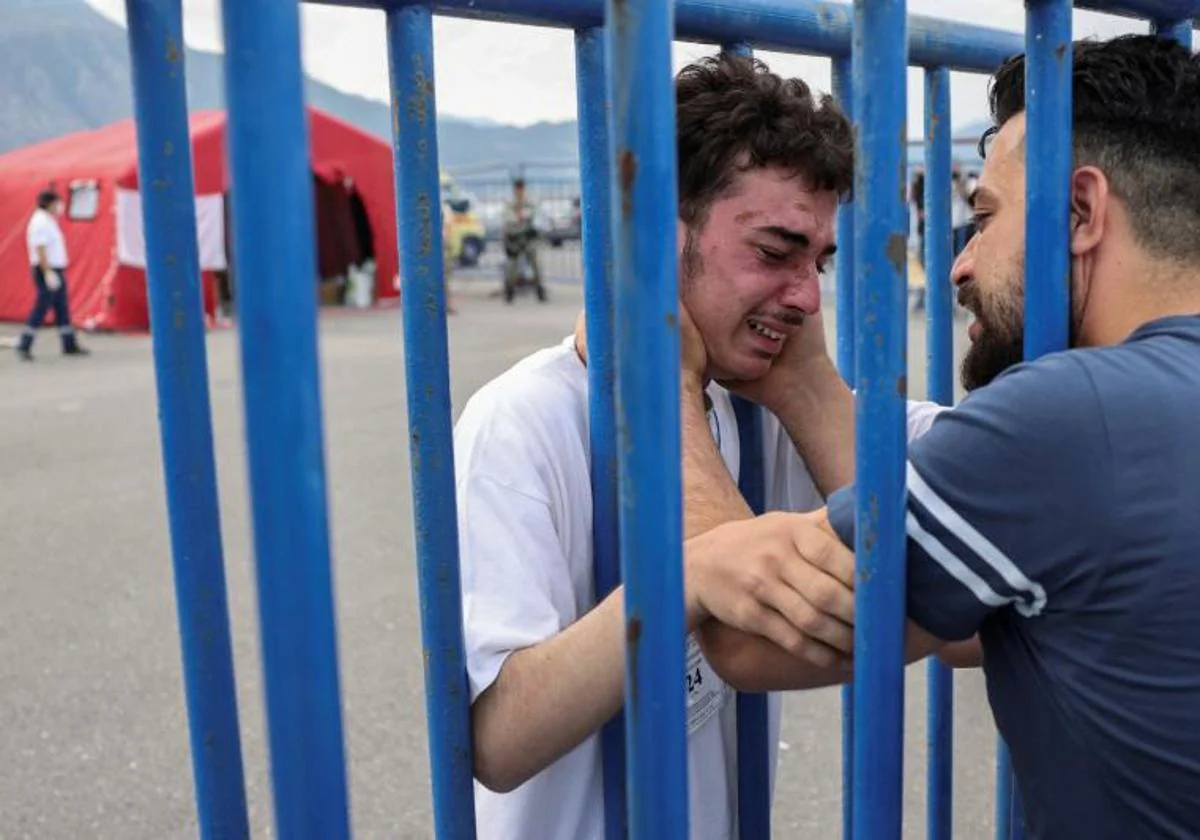 Los migrantes que naufragaron en Grecia pagaron hasta 6.000 euros por el pasaje