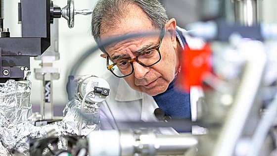 El químico español que quiere cazar el CO2 del aire