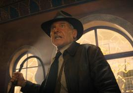 Harrison Ford, rejuvenecido digitalmente para dar vida a Indiana Jones.