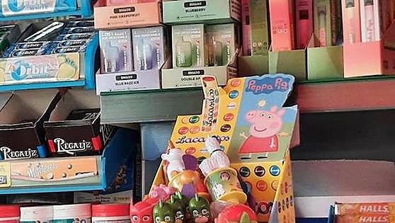 «Hay vapeo que regalan por la comunión y con forma de Bob Esponja, es preocupante»