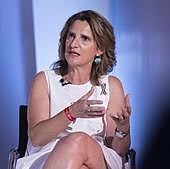 Las familias numerosas mantendrán el bono social al menos hasta otoño