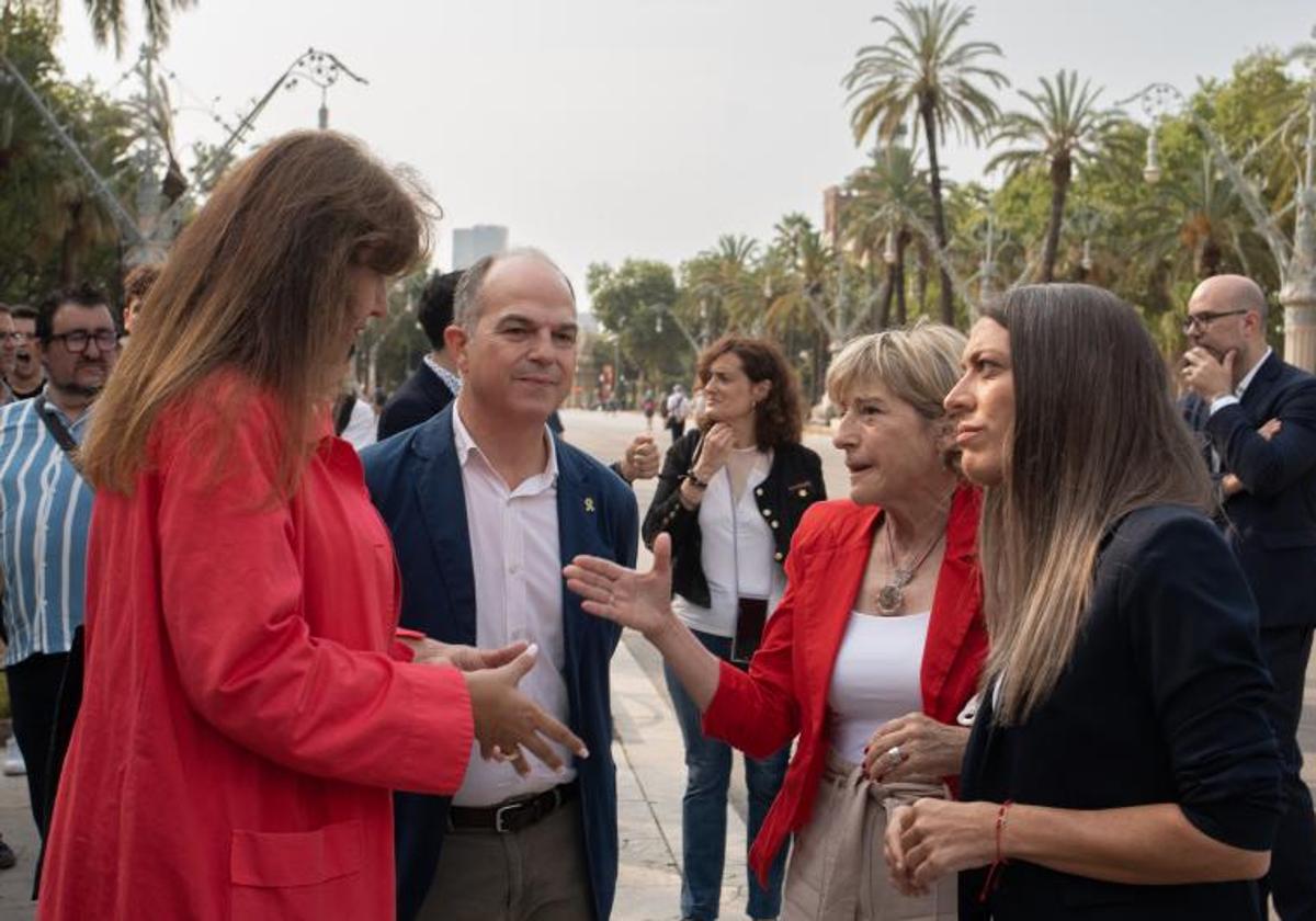 La expresidenta del Parlament, Laura Borràs; el secretario general de Junts, Jordi Turull; la expresidenta del Parlament Carme Focardell y la portavoz de Junts en el Congreso, Miriam Nogueras, asisten a la Audiencia de Barcelona