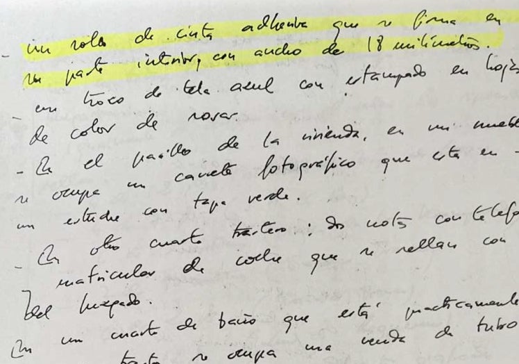 Manuscrito judicial del registro de la casa de Joaquín Ferrándiz donde se constata el hallazgo de la cinta, en septiembre de 1998, en el sumario del caso.