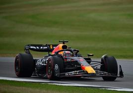 Max Verstappen, segurísimo con su Red Bull también en Silverstone.