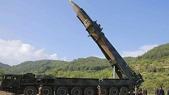 Corea del Norte lanza un misil balístico de largo alcance hacia el mar de Japón