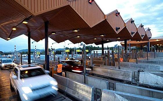 El director de la DGT confirma que habrá peajes en las autovías en 2024