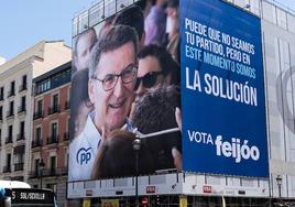 Lona electoral del PP en Madrid.