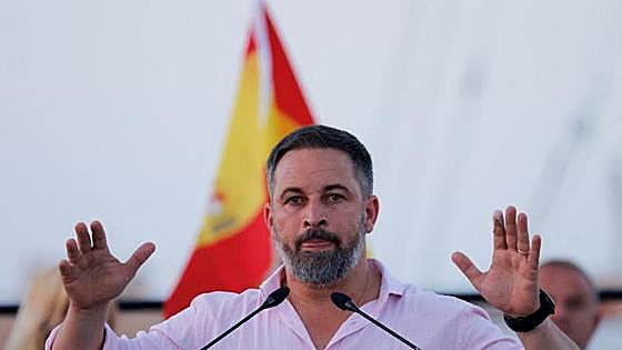 Abascal hace un llamamiento a los votantes del PP «perplejos» con Feijóo