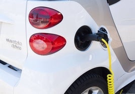 El objetivo es fomentar la madurez tecnológica de la movilidad eléctrica en el transporte público y privado, impulsar el vehículo eléctrico y de pila de combustible y facilitar su comercialización