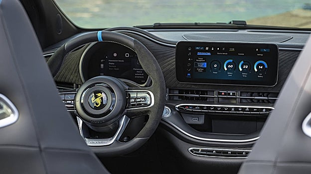 Volante y mandos deportivos