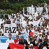 Cientos de personas marcharon en Lima días antes de la nueva jornada de protestas
