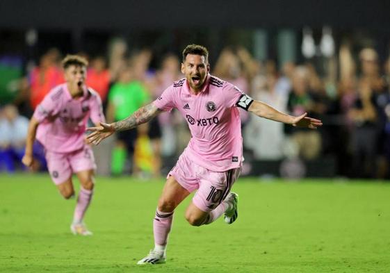 Leo Messi celebra el gol del triunfo del Inter Miami.