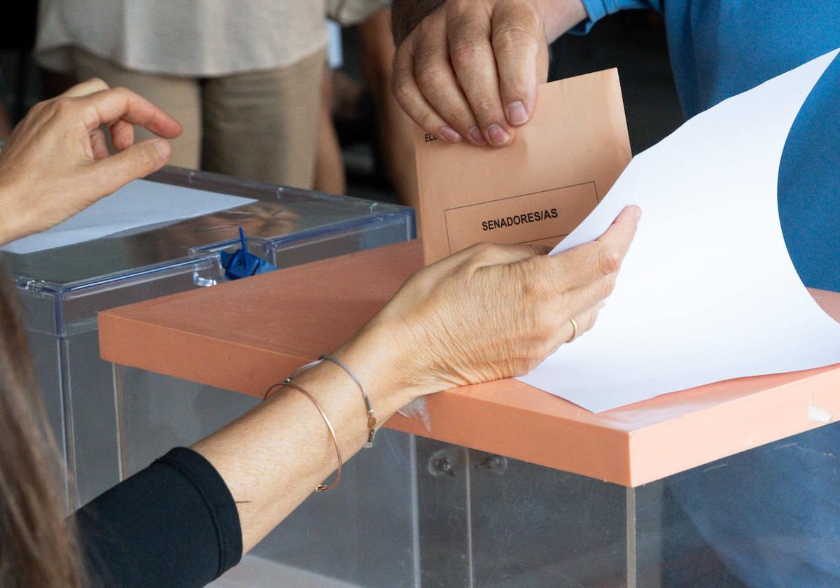 El PP amplía su mayoría absoluta en el Senado al ganar en 33 provincias