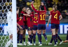 Las jugadoras españolas celebran un gol a Costa Rica.