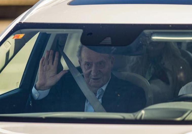 El emérito vuelve a Galicia en jet privado para ir a las regatas