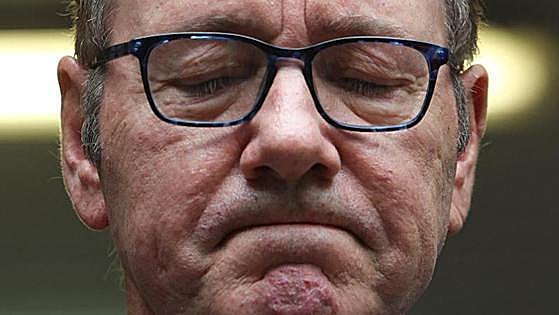 Kevin Spacey, absuelto de los nueve cargos por delitos sexuales