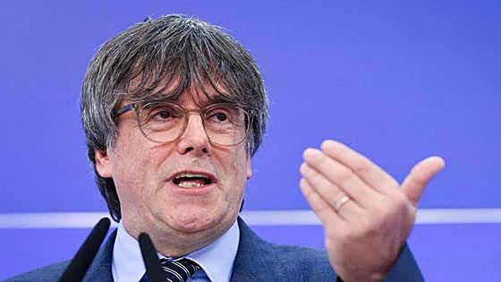 Puigdemont avisa a Sánchez de que Junts es clave y descarta ceder a «presiones o chantajes»