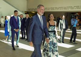 Los reyes, durante la inauguración de la Galería de las Colecciones Reales.