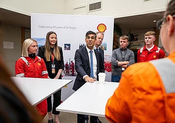 El primer ministro británico, Rishi Sunak, visitó este lunes la planta de gas Shell St Fergus, en la localidad escocesa de Peterhead.