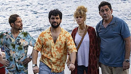 'De perdidos a Río': Españolitos en crisis en Brasil
