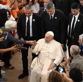 El Papa confesor insta a los fieles a «contagiarse» de la pobreza