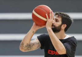 Ricky Rubio, durante un entrenamiento con la selección española este verano.