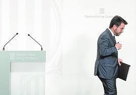 El president de la Generalitat, Pere Aragonès tras una rueda de prensa.