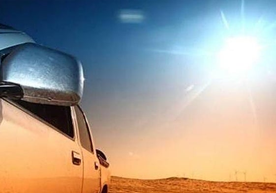 Hay que evitar conducir durante las horas de mayor calor