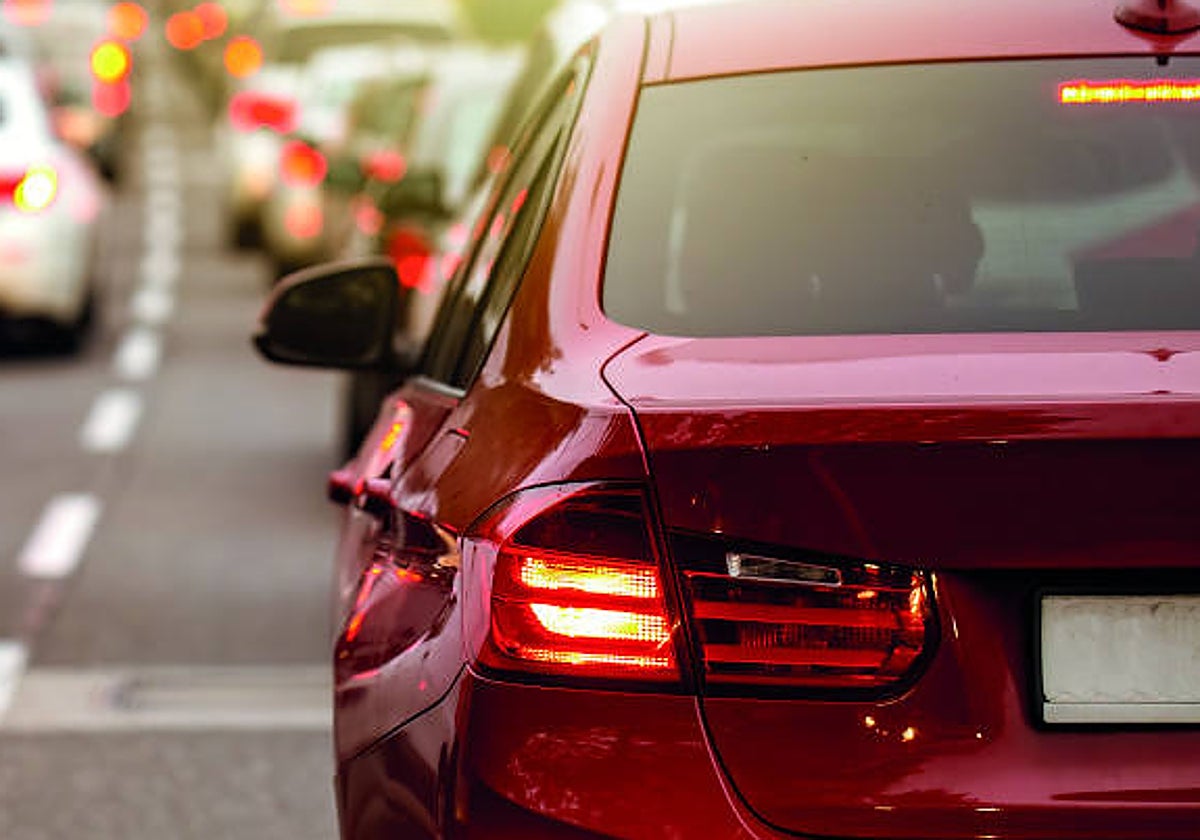 Abusar del freno acelera el desgaste de pastillas y discos