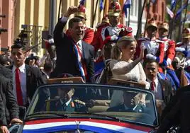 El conservador Santiago Peña jura como presidente de Paraguay
