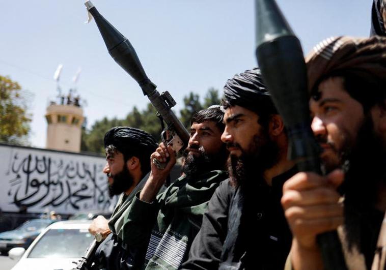 El Emirato talibán se consolida ante la tibia presión internacional
