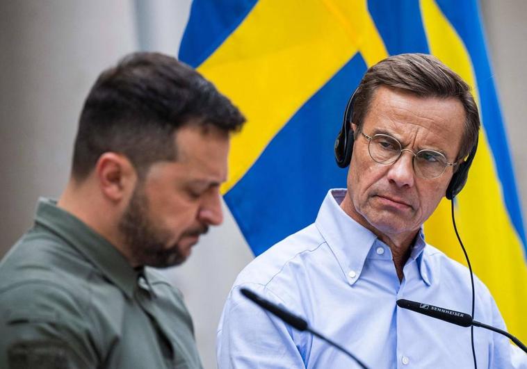 Zelenski pide a Suecia sus cazas Gripen en una visita sacudida por nuevos ataques en Ucrania