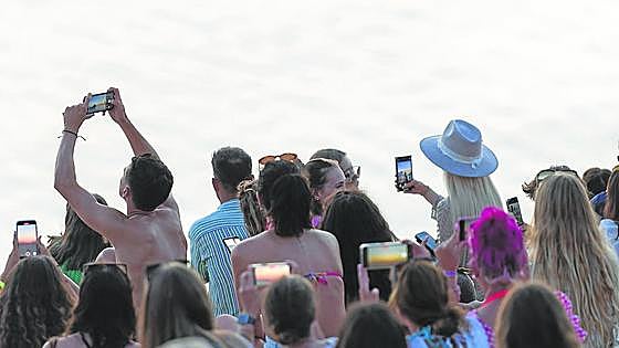 ¿Sacar una entrada para ir a la playa?