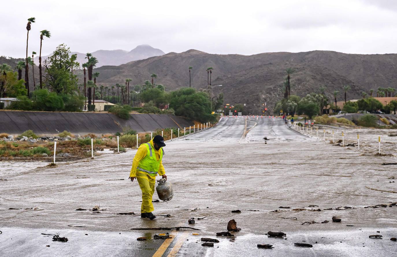 El devastador paso de la tormenta tropical Hilary por EE UU