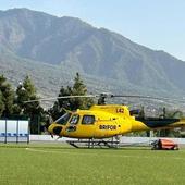 Un helicóptero del incendio de Tenerife aterriza de emergencia tras recibir una pedrada