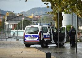 «Es un monstruo», dicen los vecinos del acusado de violar y empalar a una mujer en Francia