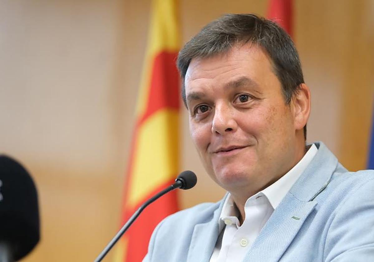 Francos: «Rubiales tenía que haberse ido el viernes»