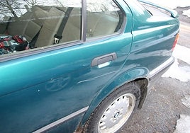 Existen soluciones caseras y económicas que permiten lidiar con estos arañazos de manera efectiva y que nos ahorrarán algo de dinero