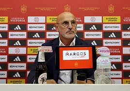 De la Fuente entona el 'mea culpa' sobre el caso Rubiales: «Las críticas son merecidas y pido perdón por ello»