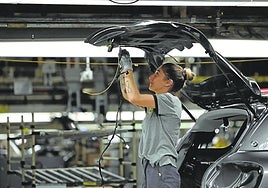 El coche eléctrico no encuentra el carril de aceleración en España