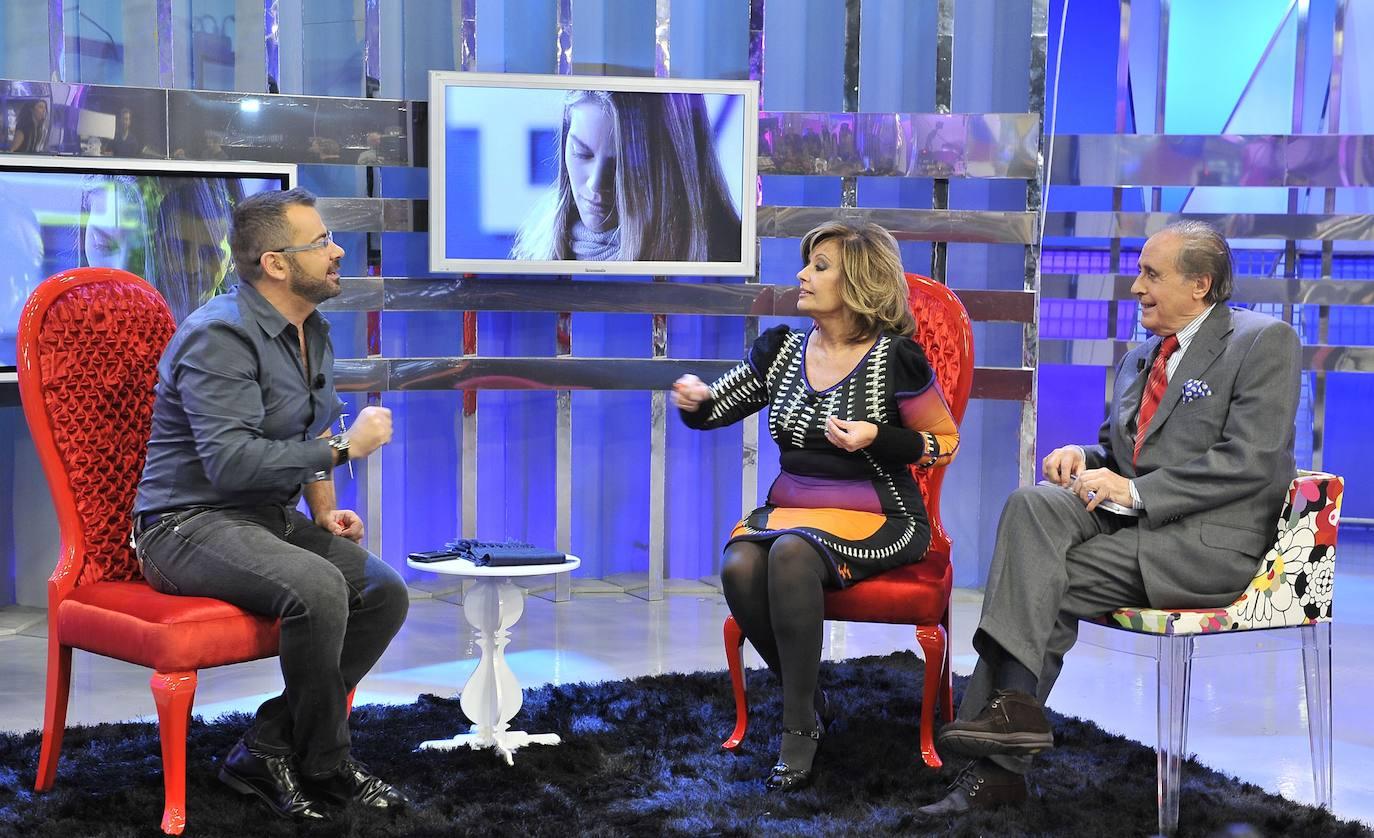 María Teresa Campos durante su etapa como defensora de la audiencia en el programa 'Sálvame'. En la imagen, junto a Jorge Javier Vázquez y Jaime Peñafiel. 