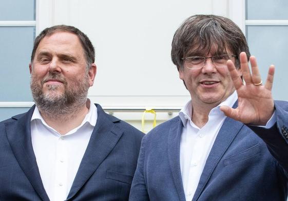 Oriol Junqueras y Carles Puigdemont durante la visita en julio de 2021 del líder de ERC a Waterloo.