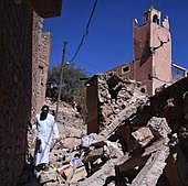 Las réplicas y la lluvia apagan la posibilidad de encontrar supervivientes en Marruecos