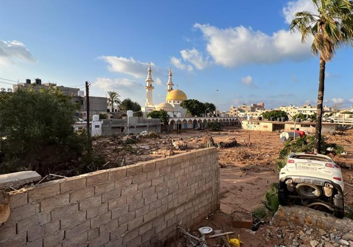 Las calles de Libia han quedado destrozadas por las inundaciones