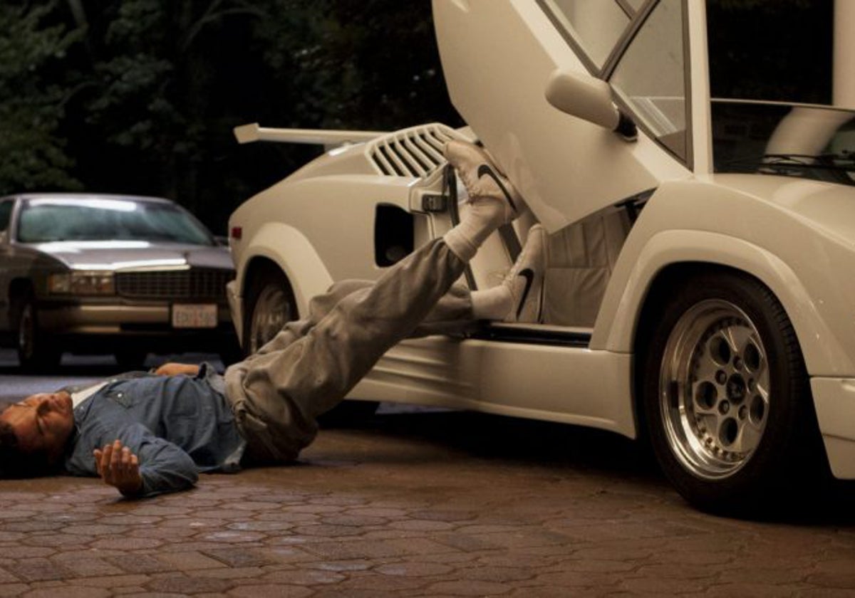 Escena de 'El lobo de Wall Street' en la que sale el Countach 25 aniversario