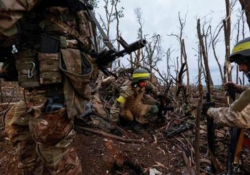 Ucrania anuncia la rotura de las líneas de defensa rusa y el Pentágono detecta serias pérdidas en el Ejército del Kremlin