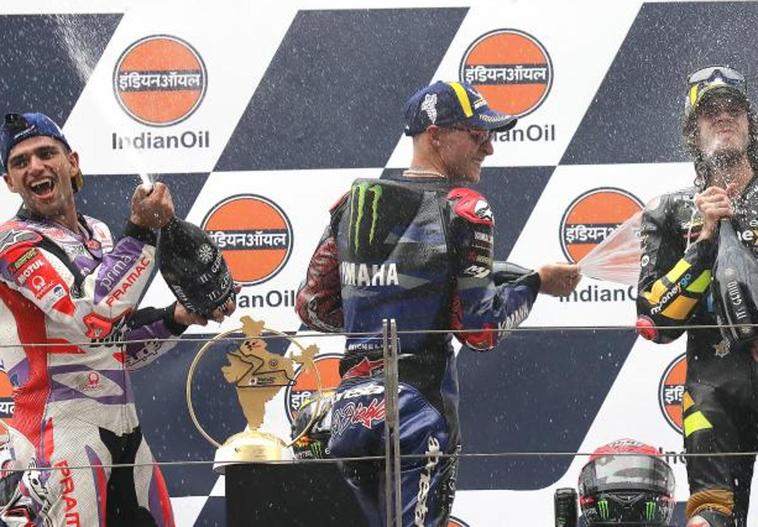 Un error de Bagnaia da alas a un exhausto Jorge Martín