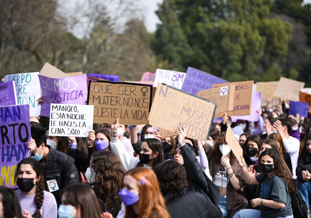 Manifestaciones estudiantiles feministas por el Día de la Mujer.