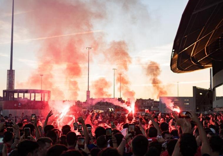 LaLiga denuncia insultos e intimidación de ultras del Atlético a una niña y su madre de raza negra