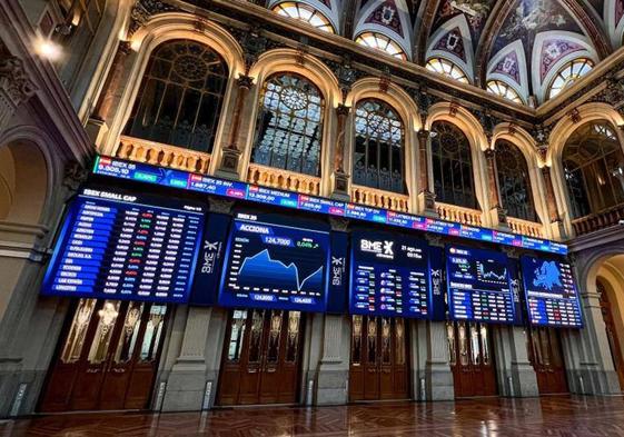 El Ibex corta su mala racha y recupera los 9.400 puntos